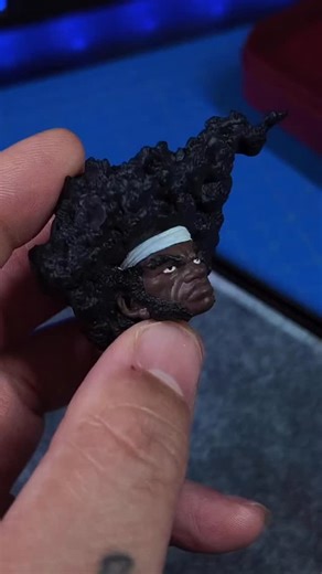 Kitbash • ANT on Instagram: "Some slight detail work on the Afro samurai head. I don’t think I’d dare paint the other symbol 😂 #kitbashcustoms #actionfigure #actionfigures #collectible #customheadsculpt #customactionfigure #customactionfigures #howto #diy #tutorial"