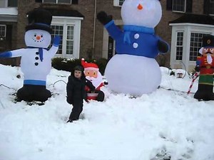 Johnny's 2014 Christmas Inflatable display