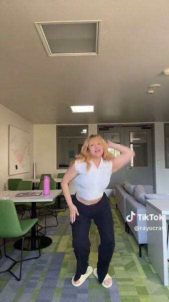 Nail Your Job Interview with These Groovy Tips