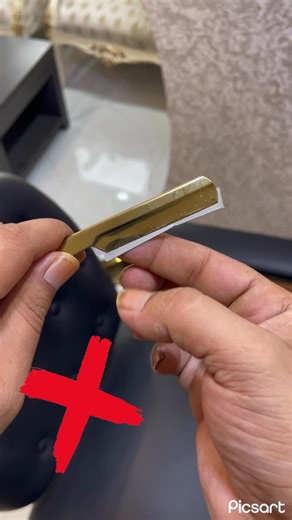 💈flyers 🔥BARBE💈shop on Instagram: "Straight Razor Blade Removal: How to Safely Remove & Replace Quickly learn how to safely remove and replace a straight razor blade without cuts — step-by-step, tools, and safety tips so you shave confidently. Overview In this practical shaving tutorial you will master safe razor blade removal and blade replacement for straight razors and shavettes. Whether you are a beginner or a barber refreshing your barber technique, this guide covers straight razor maint