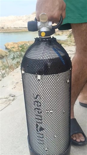 Winter is the best time to start scuba diving calmer seas, clearer water, and more personal training. ✨ Special winter offers & packages available Whether it’s your first Discovery Dive or starting your Open Water course, now is the perfect moment to dive in. Contact us to book your winter dive Scuba Diving Lovers Lebanon-SDLL 9613410185 #WinterDiving #ScubaLife #DiscoverScuba #LearnToDive #ScubaCourse #UnderwaterAdventure #DiveAllYear #scubadivingloverslebanon #scubadivinglebanon #lebanonactivi