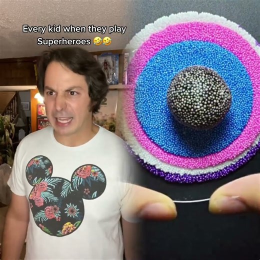 captain marvel be like.. #fyp #foryoupage #dontletthisflop #kids #superhero #marvel #lol #skit