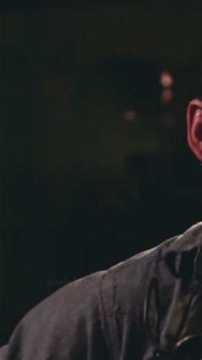 Acoustic Performance of Arctic Monkeys in San Diego