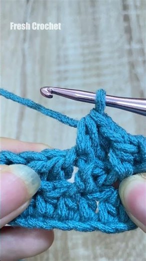 ONE ROW CROCHET MAGIC! ✨🧶 #easycrochet #crochetforbeginners #freecrochetpattern #shorts #crochet