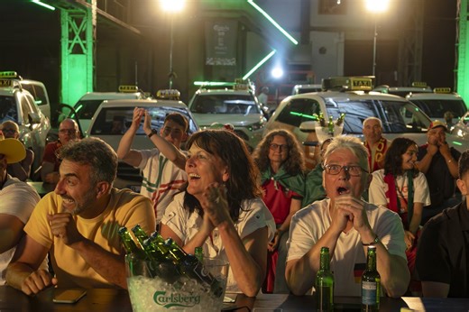 Ad of the Day: Carlsberg honors taxi drivers in surprise stunt