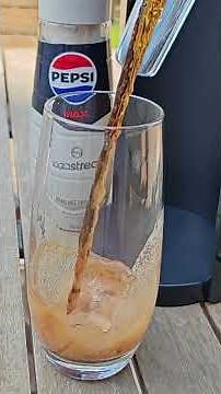 Making Pepsi Max with my SodaStream.| BenSabers