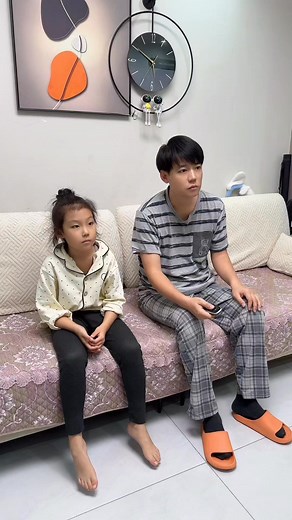 149K views · 7.5K reactions | I finally understand what it means to have a clear conscience and not be afraid of ghosts knocking on your door. | 小天使 | Facebook