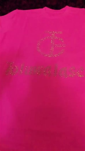 customized Blingz Tees from Glean-Blingz. order ti appreciate your loved ones and add sparks to your biz this new season.#toluwalase1#yearsyounger#esthercomic#