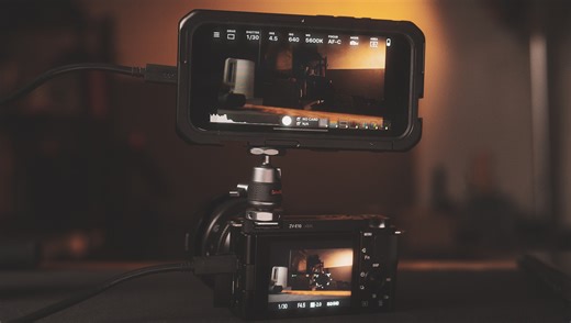 4 Accessories to Gear Up Your Smartphone Into the Ultimate Photographer’s Tool | Fstoppers