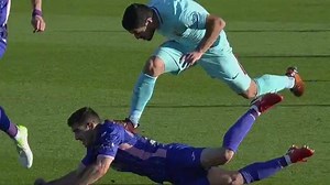 Suárez tiene más faltas y sanciones que Ramos