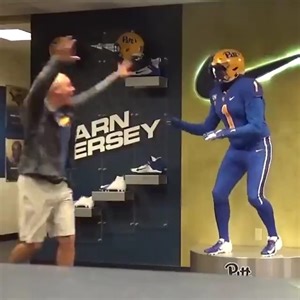 This Halloween prank by Pitt is still amazing 🤣🎃 (via Pitt Panthers) | College Football on FOX