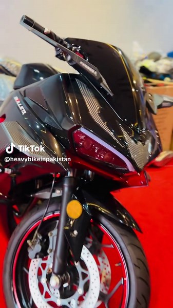 Ducati 400cc Motorcycle Features and Reviews