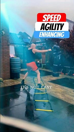 Boxing training:improving “Speed and agility” in footwork.