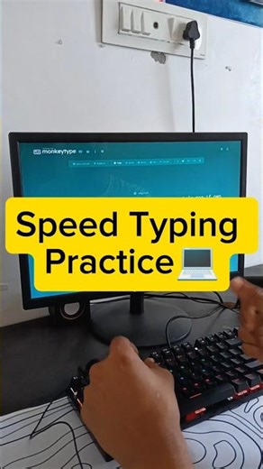 Speed typing practice #typing #typingspeed #asmr #vuralshort #typistbuddy