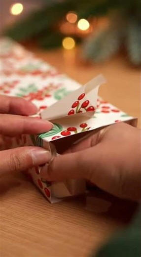 Gift Wrap Corner 🎁🎀 #wrapping #holiday