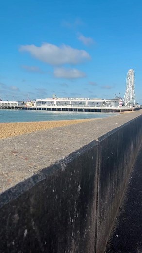 What a beautiful morning 🌞 Softplay opens today at 9.30am, Golf, Arcade and Bar at 10am, Rides and Jurassic Pier at 12pm 🥳 www.clactonpier.co.uk | Clacton Pier
