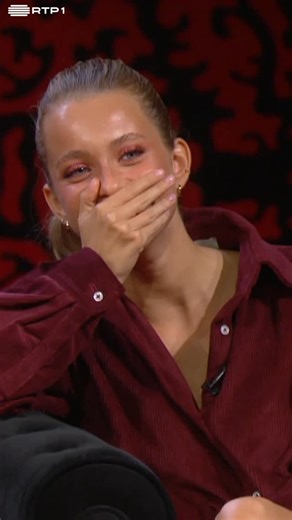 Taskmaster Portugal on Instagram: "Ai a concentração! O “S” não podia existir no discurso. 😁 Episódio completo disponível no site da @rtpplay #taskmasterpt #rtp1 #fremantlept"