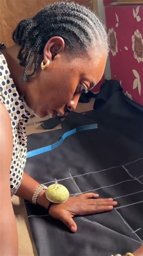 HOW TO MAKE A DRESS | FASHION DESIGNER MAKING CLOTHES #womenempowermentcoach #fashion #dress