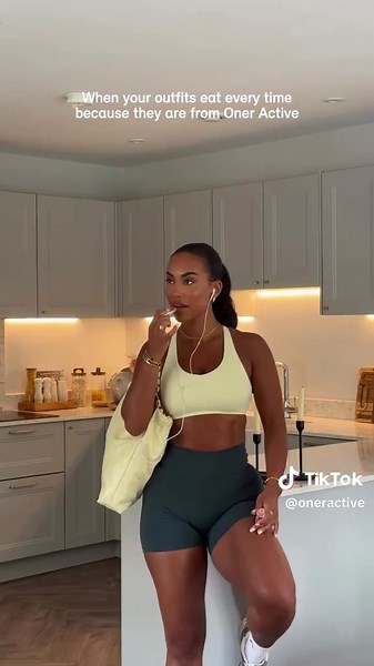 Top Women's Activewear Outfits for the Gym