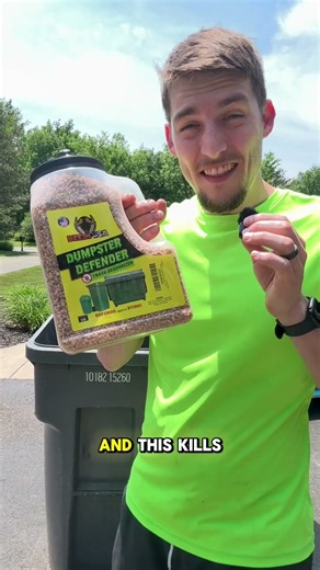 How to Get Rid of Stinky Trash, Flies & Maggots | Easy Trash Can Odor Hack with Dumpster Defender