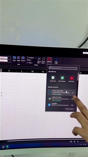 Add a Calendar in Excel in seconds!