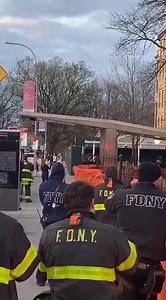 Coney Island hospital getting some #FDNY love & support for #Doctors #Nurses & EMS. | NYC Fire Wire