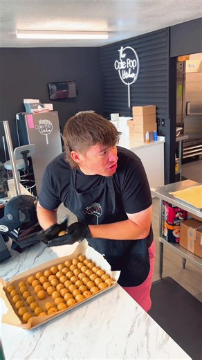 The Cake Pop Kitchen on TikTok