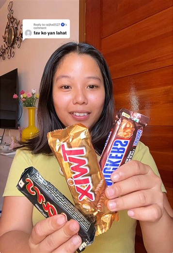 Chocolate Bar Comparison: Snickers vs. Twix