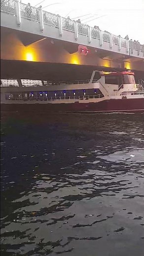 🌊✨ القرن الذهبي… حيث يلتقي التاريخ بجمال إسطنبول