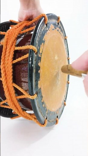 The Heartbeat of Japan: Relaxing Small Drum Sound 🥁✨