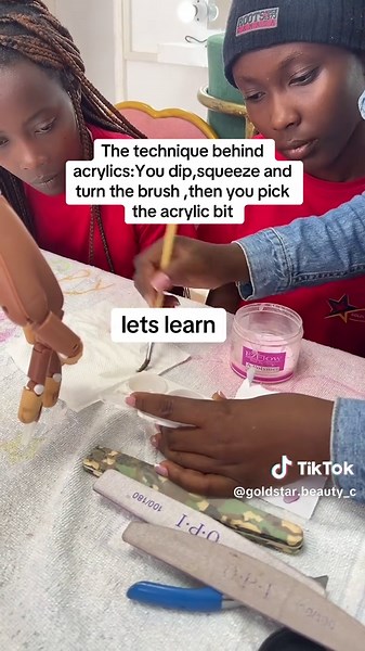 Learn Acrylic Nail Techniques in Beauty Classes