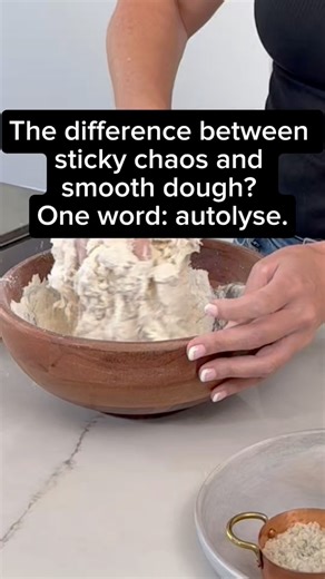 The difference between sticky chaos and smooth dough? One word: autolyse. If you’ve been struggling with dough that feels like glue or loaves that bake up flat, this tiny step can make all the difference. It’s one of those small, simple things that separates frustrating bakes from beautiful, tall loaves. If you’re new to sourdough, this is one step you do not want to skip. It’s as simple as mixing your flour and water and letting it rest for 30 minutes before adding your starter and salt. That s