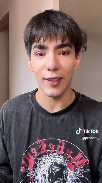 Jaekyung Cosplay: A Stunning Transformation into Jinx