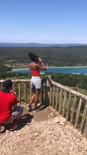 Love is blind. 🎉👸🏾🤴🏻🎉 #bwwmcouple #bwwm #lovehasnocolor #mixedcouple #interracialcouple #swirlcouple #relationshipgoals #couplegoals #proposal