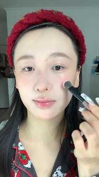The Ultimate 'Clean Girl' Makeup Tutorial