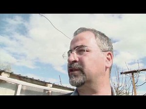 Λουλούδια και σφαίρες / Flowers and bullets