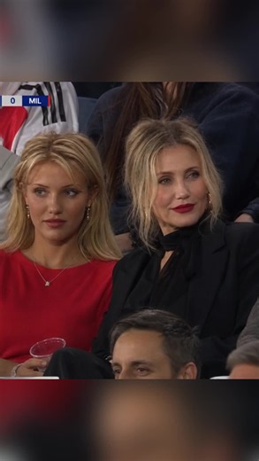 Iconic Celebrities Spotted with Their Younger Selves 👀✨ Cameron Diaz, Lisa Kudrow, Nicole Kidman & More! #CameronDiaz #LisaKudrow #NicoleKidman #ThenAndNow #celebrities