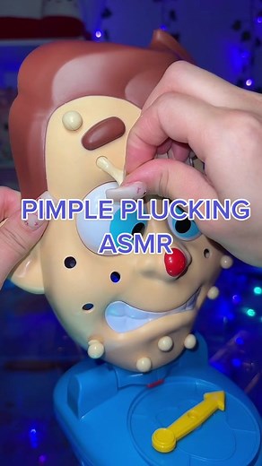 No talking 🤫 #asmr #asmrpimples #asmrplucking #asmrtoys #kidtoys #oddlysatisfying #satisfyingvideo #fyp