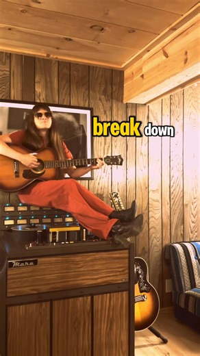 I bought a 16 channel chair from @maramachines so I could finish the second verse of @jefflynneselo song, CANT GET IT OUT IT MY HEAD. 🤓 | Arielle