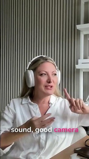 Simple podcast setup that looks expensive #diy #studiohacks