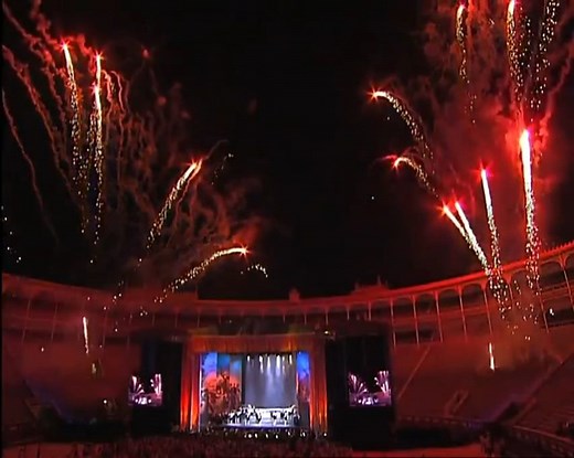 The Jota is a Spanish genre of music and dance whose origins lie in the Spanish region of Aragon. 🎵This one in particular is the "Jota de la Dolores", the emotion that comes out of this jota is difficult to overcome: we all got excited with these dances. 🔝 It's awesome, isn't it? ✨😍 | Fascinating Spain