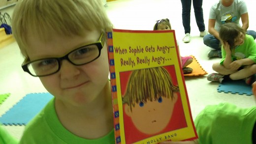 Bee Me Kidz program helps parents and kids learn together through reading