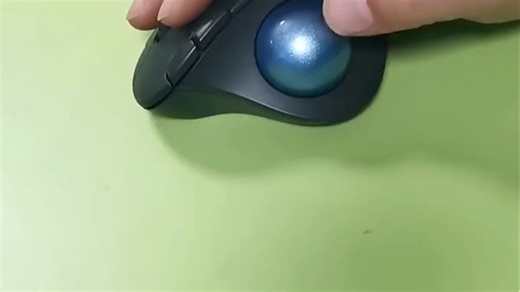 罗技 ERGO M575 S 人体工学鼠标 | 多设备切换功能