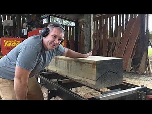 Timberking 1400 cutting 20" wide slabs of Tennessee White Oak!