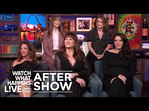 These Acts Left The Ladies of SNL Starstruck | WWHL