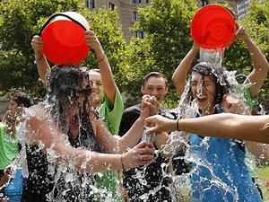 Ice Bucket Challenge helps raise money for ALS