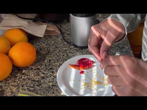 Making Chili Pepper Powder