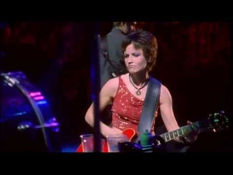 The Cranberries - Zombie HD LIVE In Paris