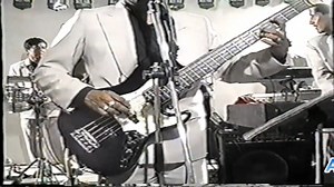 AGUA MARINA - ME GUSTA PENSAR EN TI - 1999 Official Music Video by Agua Marina performing "Agua Marina - Me Gusta Pensar En Ti, La Carta (En Vivo)" © 2019 Org. Emp. Agua Marina de Sechura | Cumbia Peruana