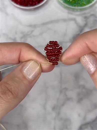 Beaded Rose Tutorial: Step-by-Step Handmade Beaded Jewelry
